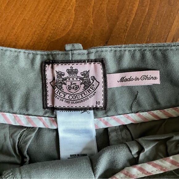 Juicy Couture Women Green Khaki Shorts - Size 10 - Picture 2 of 9